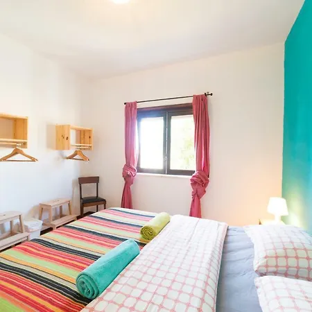 Omassim Yoga Surf House Casa di campagna