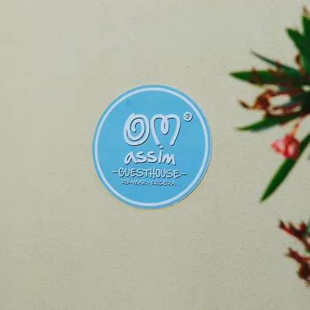Omassim Yoga Surf House Ribamar (Torres Vedras)